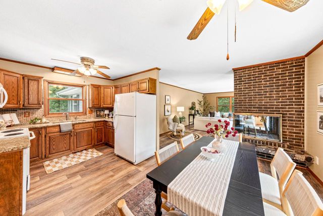 S100W31478 County Road LO, Mukwonago, WI 53149