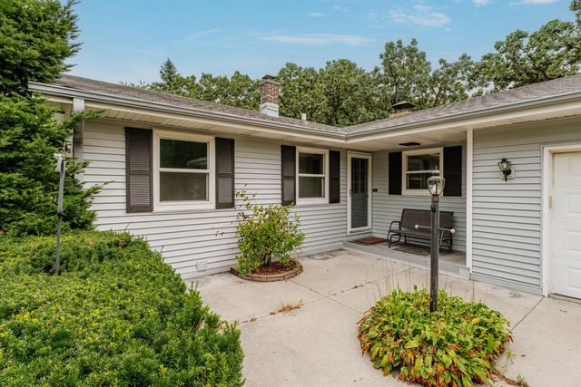 S100W31478 County Road LO, Mukwonago, WI 53149