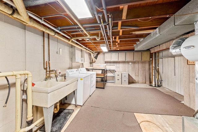 S100W31478 County Road LO, Mukwonago, WI 53149