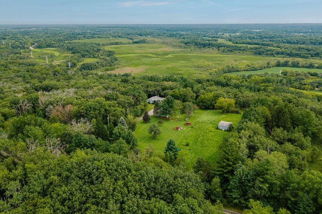 S100W31478 County Road LO, Mukwonago, WI 53149