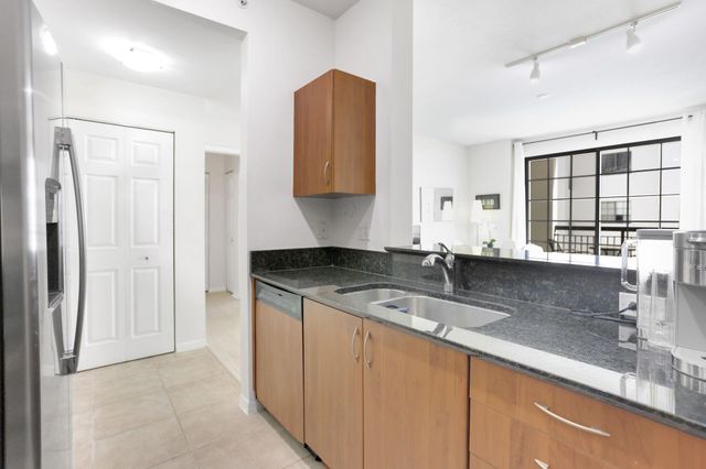 233 S Federal Highway 704, Boca Raton, FL 33432