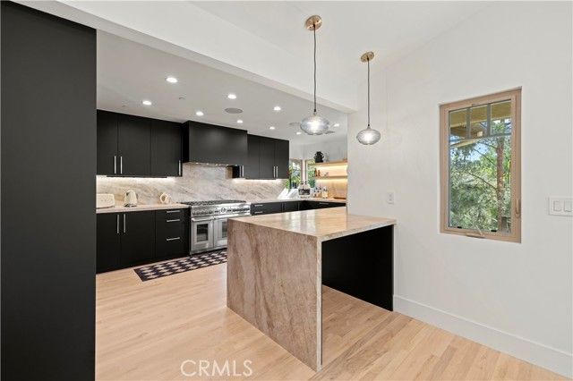 7628 Airlie, Tujunga (los Angeles), CA 91042