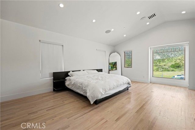 7628 Airlie, Tujunga (los Angeles), CA 91042