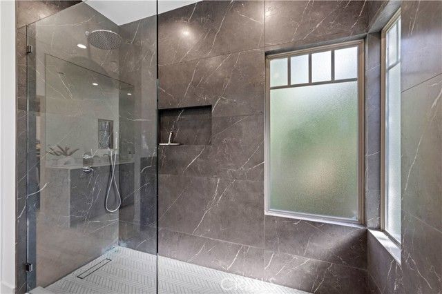 7628 Airlie, Tujunga (los Angeles), CA 91042