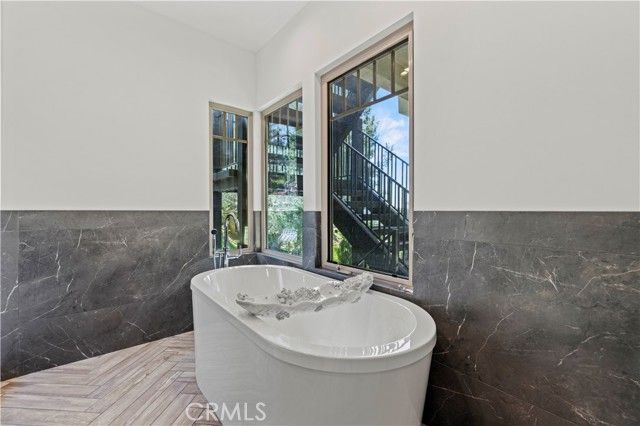 7628 Airlie, Tujunga (los Angeles), CA 91042