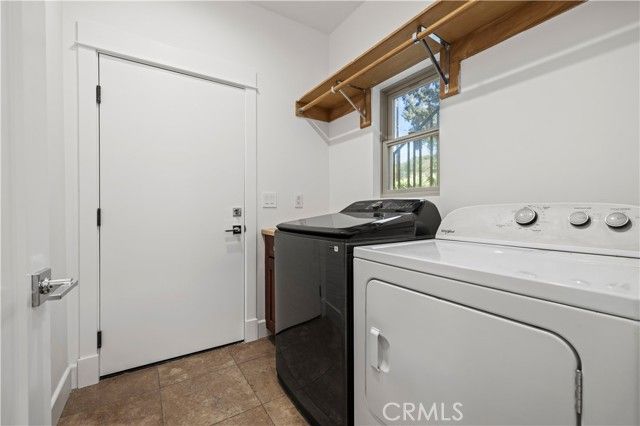 7628 Airlie, Tujunga (los Angeles), CA 91042