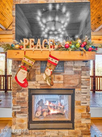 1041 Vista Drive, Gatlinburg, TN 37738