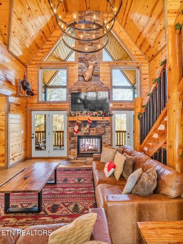 1041 Vista Drive, Gatlinburg, TN 37738