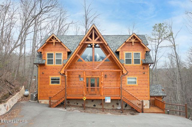 1041 Vista Drive, Gatlinburg, TN 37738