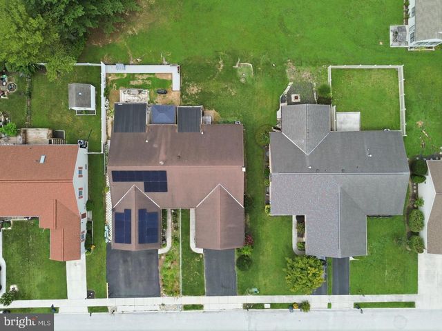 220 KENNEDY CT, Hanover, PA 17331