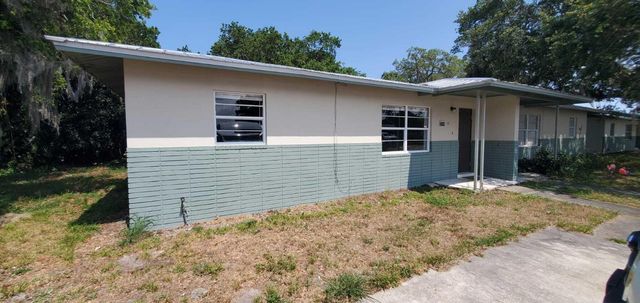 2584 Seneca Avenue, Fort Pierce, FL 34946