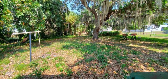 2584 Seneca Avenue, Fort Pierce, FL 34946