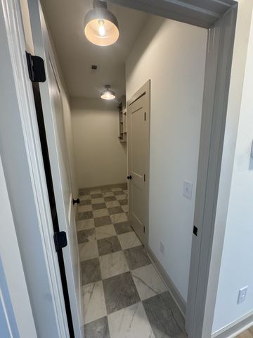 403 Hidden Valley Cir, Mcminnville, TN 37110