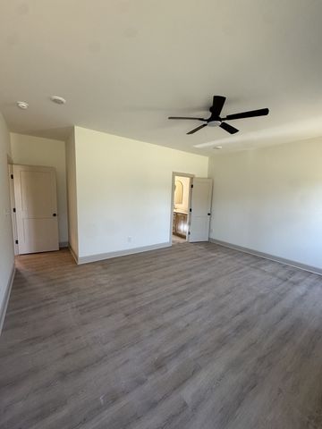 403 Hidden Valley Cir, Mcminnville, TN 37110