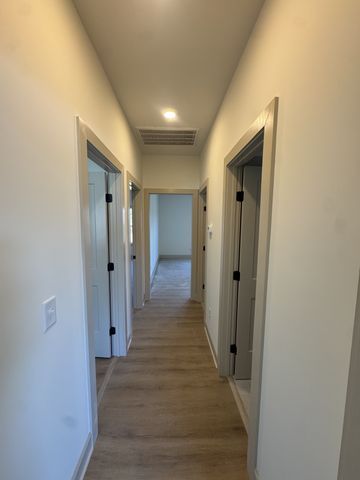 403 Hidden Valley Cir, Mcminnville, TN 37110