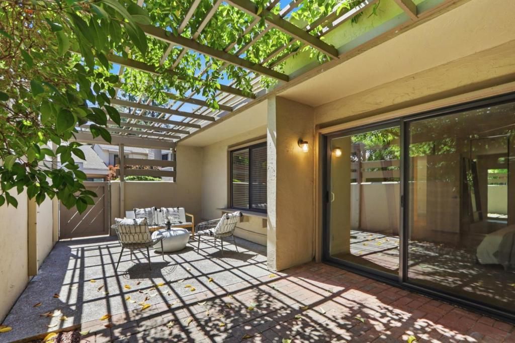 Image 35 of property listing at 1709 Cherryhills Lane, San Jose, CA 95125