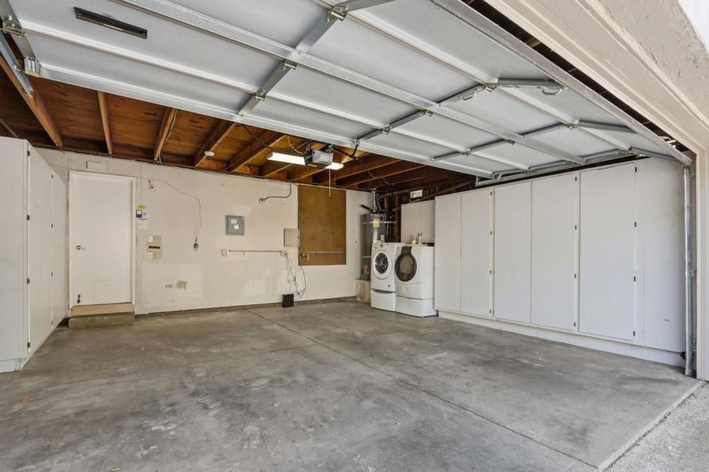 Image 36 of property listing at 1709 Cherryhills Lane, San Jose, CA 95125