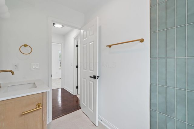 196 Maple Drive, Columbus, OH 43228