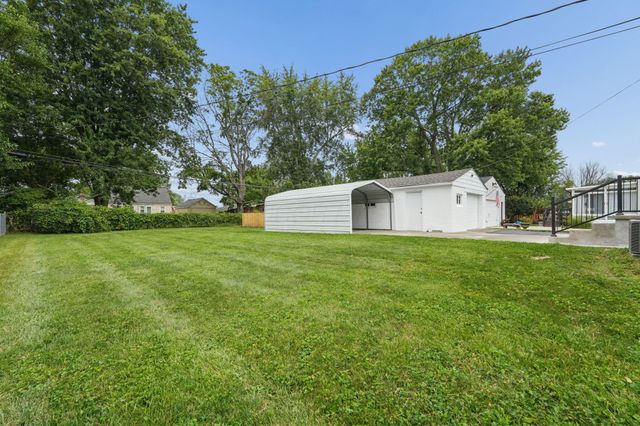 196 Maple Drive, Columbus, OH 43228