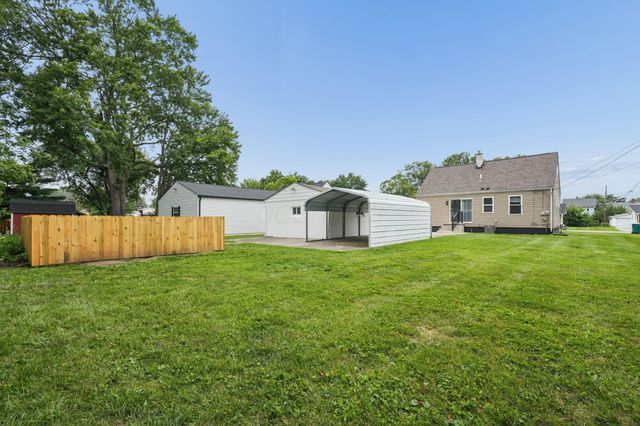196 Maple Drive, Columbus, OH 43228