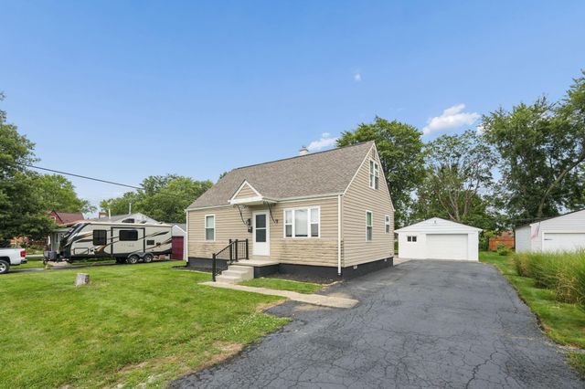196 Maple Drive, Columbus, OH 43228