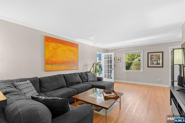 164 Kensington Road, River Edge, NJ 07661