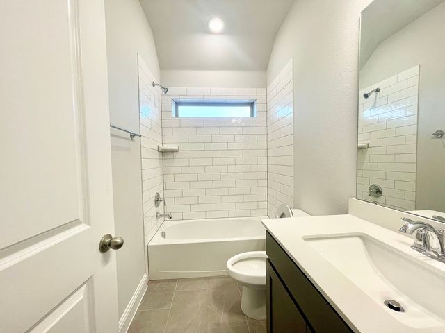 13705 Riola Drive, Little Elm, TX 75068