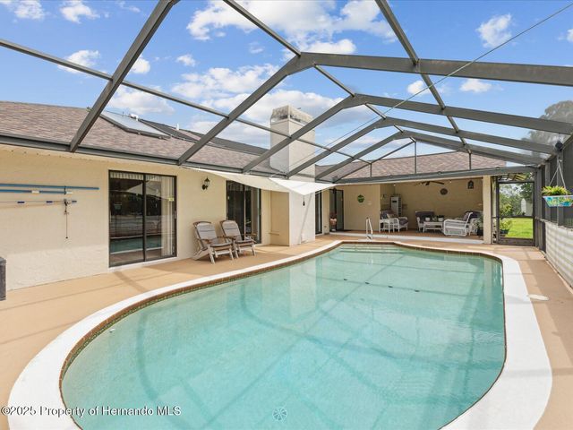 8393 Delaware Drive, Weeki Wachee, FL 34607