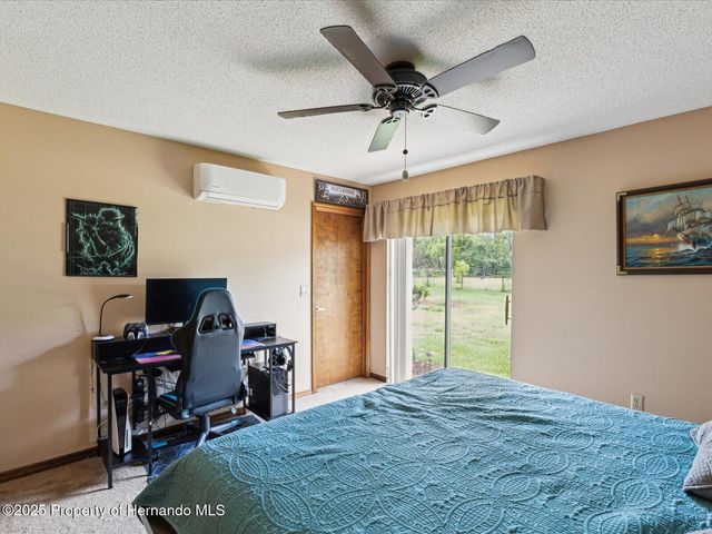 8393 Delaware Drive, Weeki Wachee, FL 34607