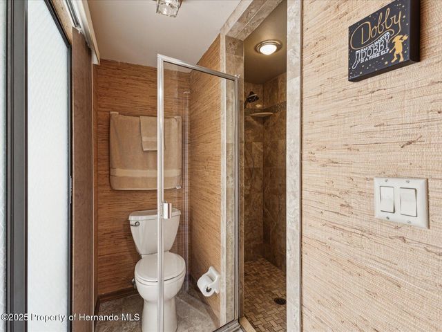 8393 Delaware Drive, Weeki Wachee, FL 34607