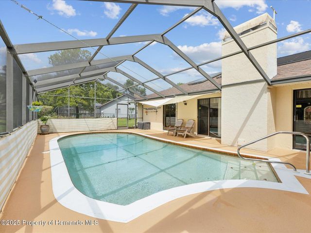 8393 Delaware Drive, Weeki Wachee, FL 34607