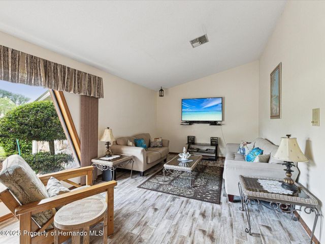 8393 Delaware Drive, Weeki Wachee, FL 34607