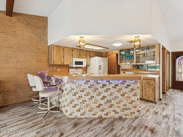 8393 Delaware Drive, Weeki Wachee, FL 34607