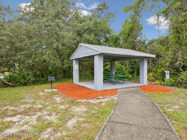 8393 Delaware Drive, Weeki Wachee, FL 34607
