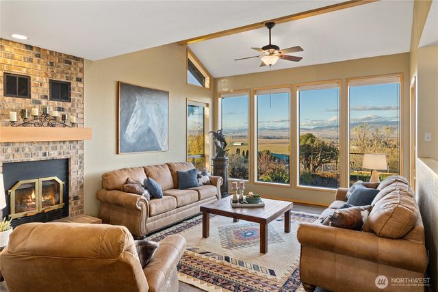 2281 Mellergaard Road, Ellensburg, WA 98926