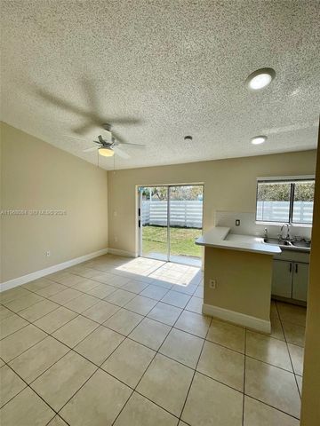 13772 SW 145th Ter 13772, Miami, FL 33186