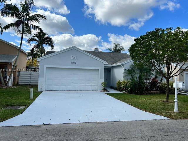 13772 SW 145th Ter 13772, Miami, FL 33186