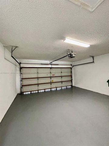 13772 SW 145th Ter 13772, Miami, FL 33186