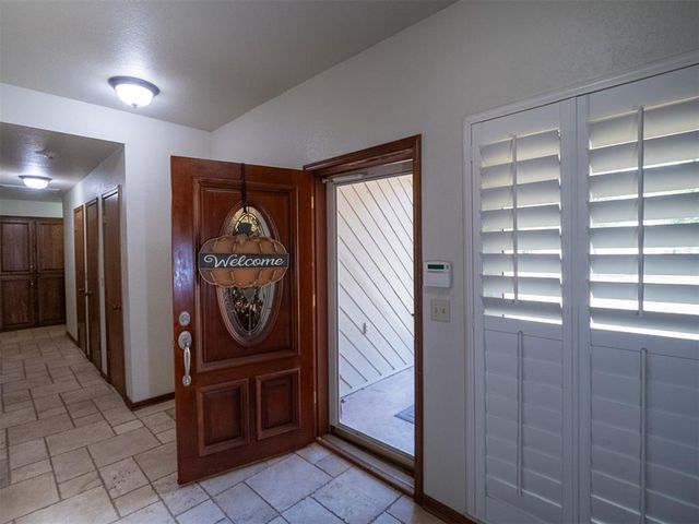 11408 Burning Oaks Road, Oklahoma City, OK 73150