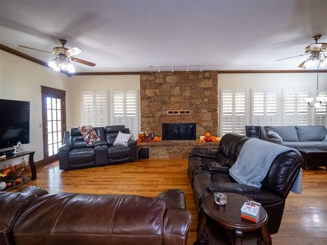 11408 Burning Oaks Road, Oklahoma City, OK 73150