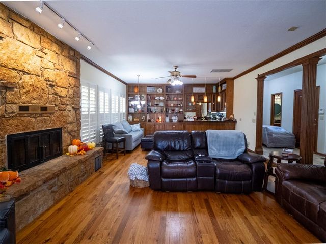 11408 Burning Oaks Road, Oklahoma City, OK 73150