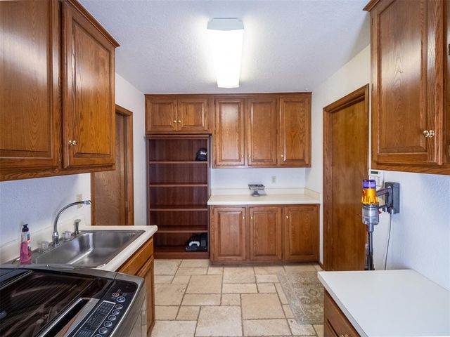 11408 Burning Oaks Road, Oklahoma City, OK 73150