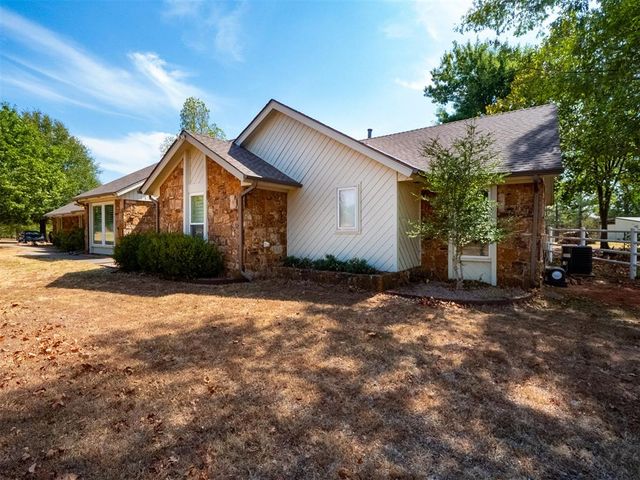 11408 Burning Oaks Road, Oklahoma City, OK 73150