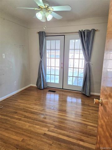 7872 Ritz Avenue, Westland, MI 48185