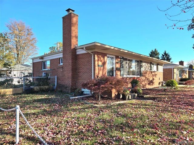 7872 Ritz Avenue, Westland, MI 48185