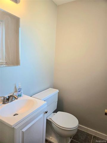 7872 Ritz Avenue, Westland, MI 48185