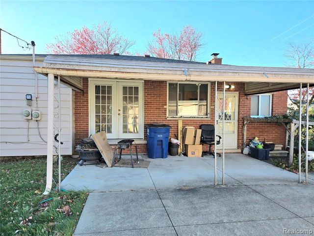 7872 Ritz Avenue, Westland, MI 48185