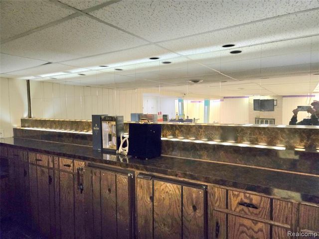 7872 Ritz Avenue, Westland, MI 48185