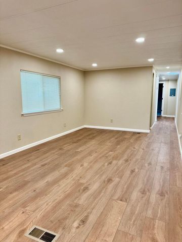 3735 Shetland Lane, Arcata, CA 95521