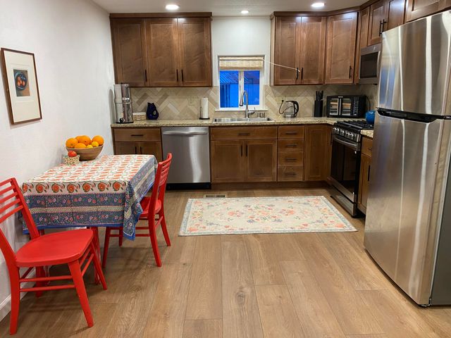 3735 Shetland Lane, Arcata, CA 95521